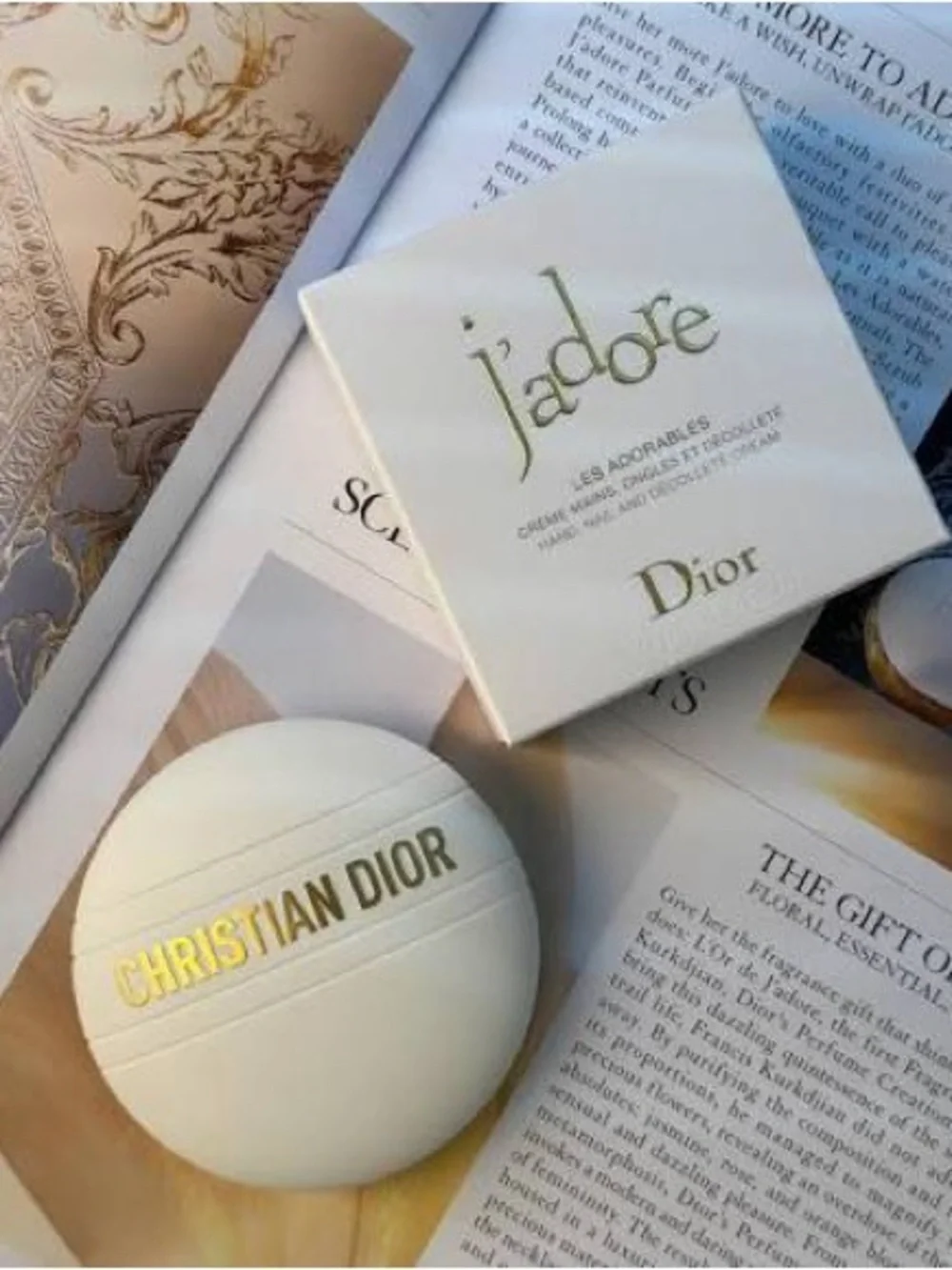 Dior multi use